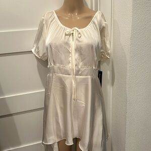 NWT Essentials by Milano Top